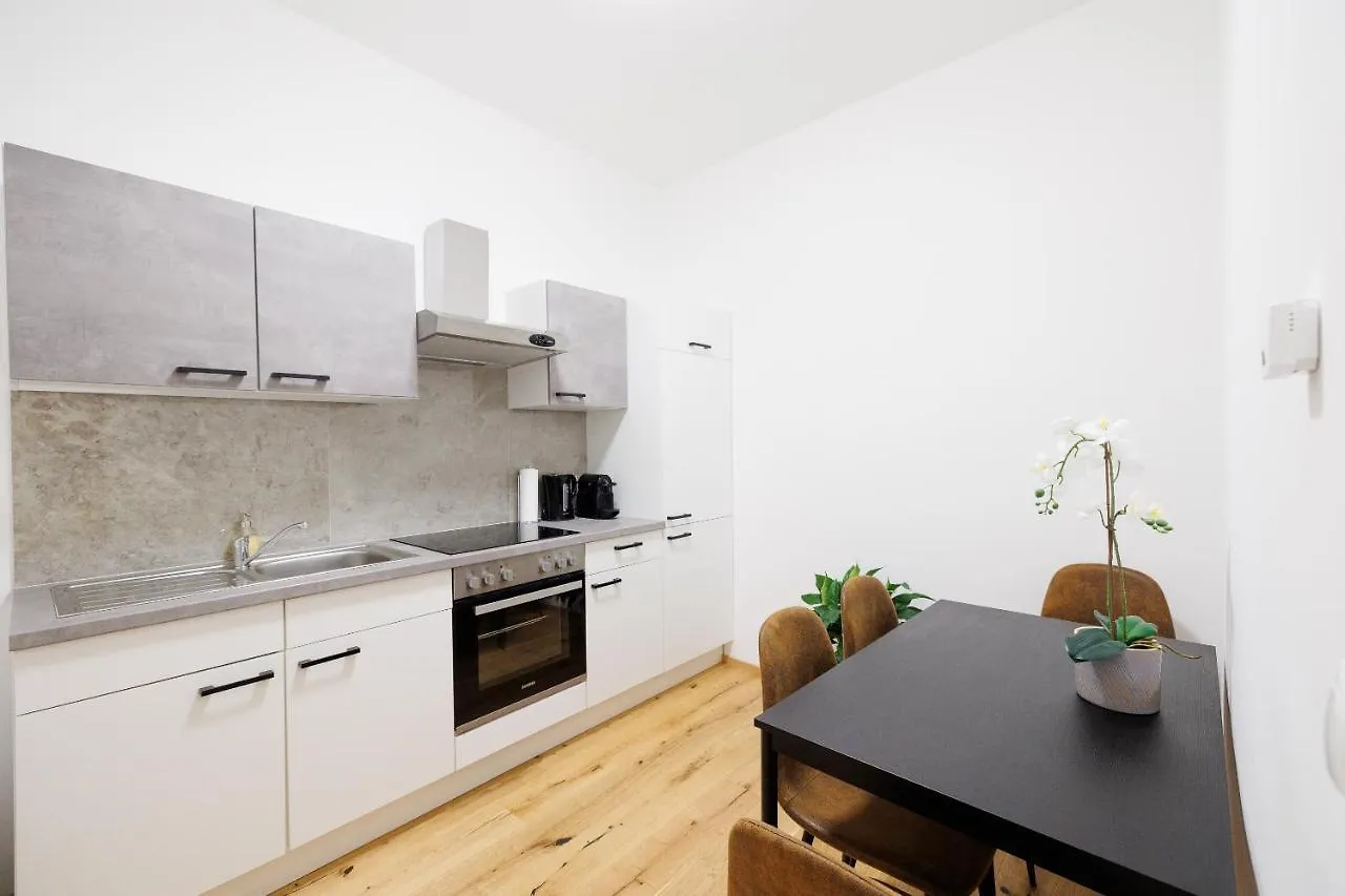 Grosszuegiges App. 2 Schlafzimmer Wien